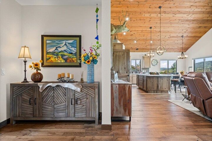 Property Photo: 8013 Brooks Loop SD 57783