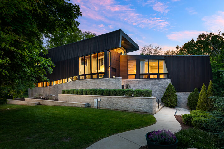603 Driftwood Court  Naperville IL 60540 photo