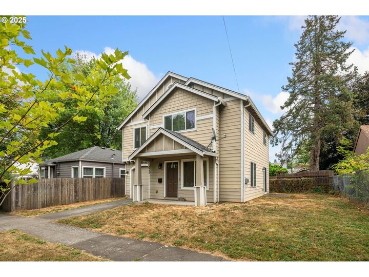 Property Photo:  9432 N Van Houten Ave  OR 97203 