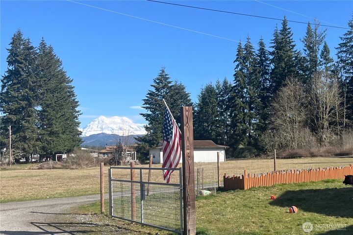 Property Photo:  40904  96th Avenue E  WA 98328 