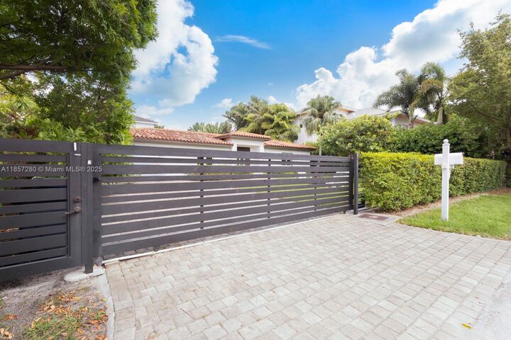 Property Photo:  677 Hampton Ln  FL 33149 