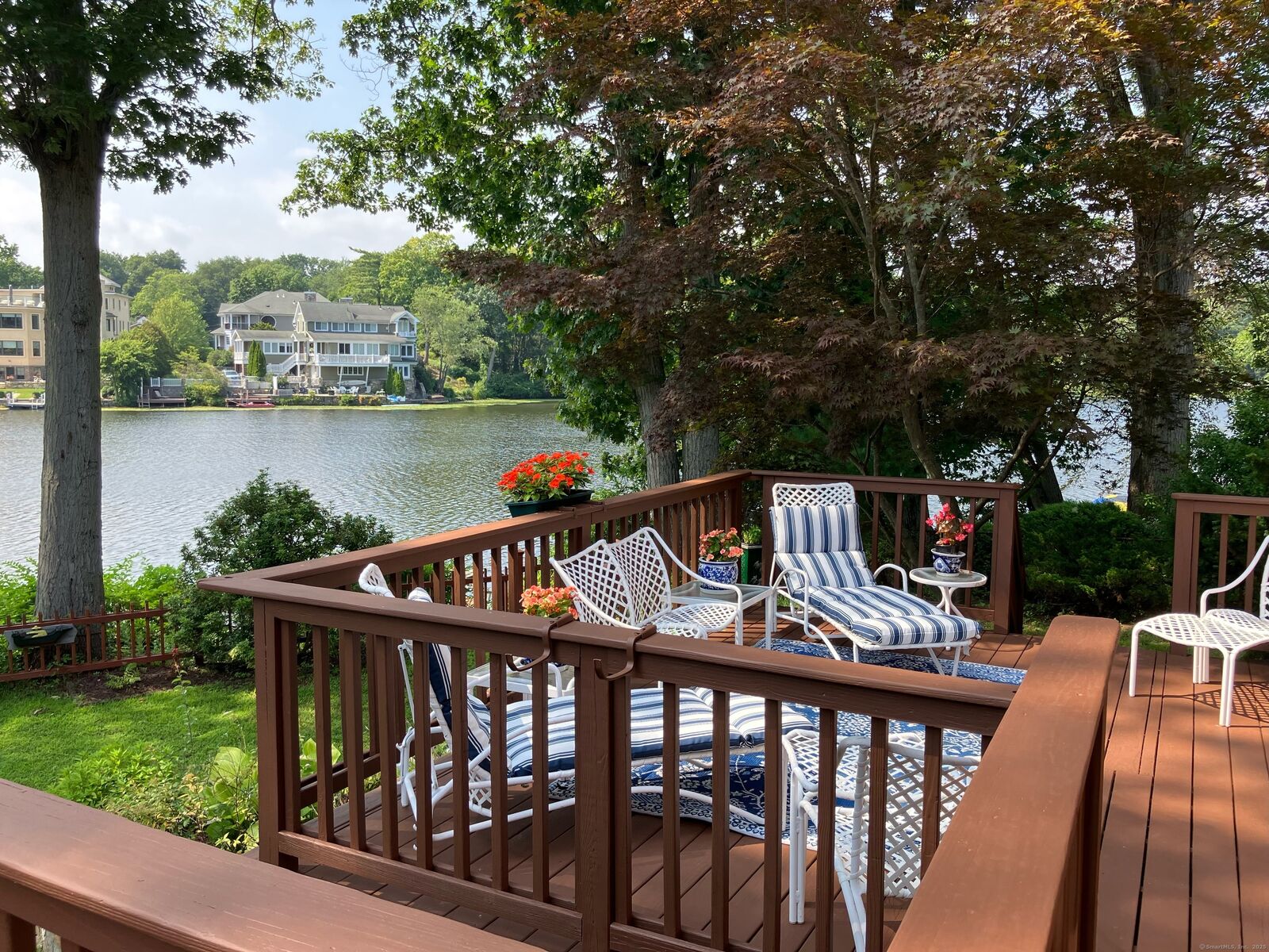 Property Photo:  36 Cary Road  CT 06878 