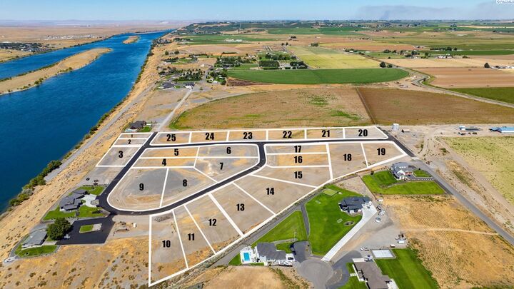 Lot 10 Nka Limousin Lane  Pasco WA 99301 photo