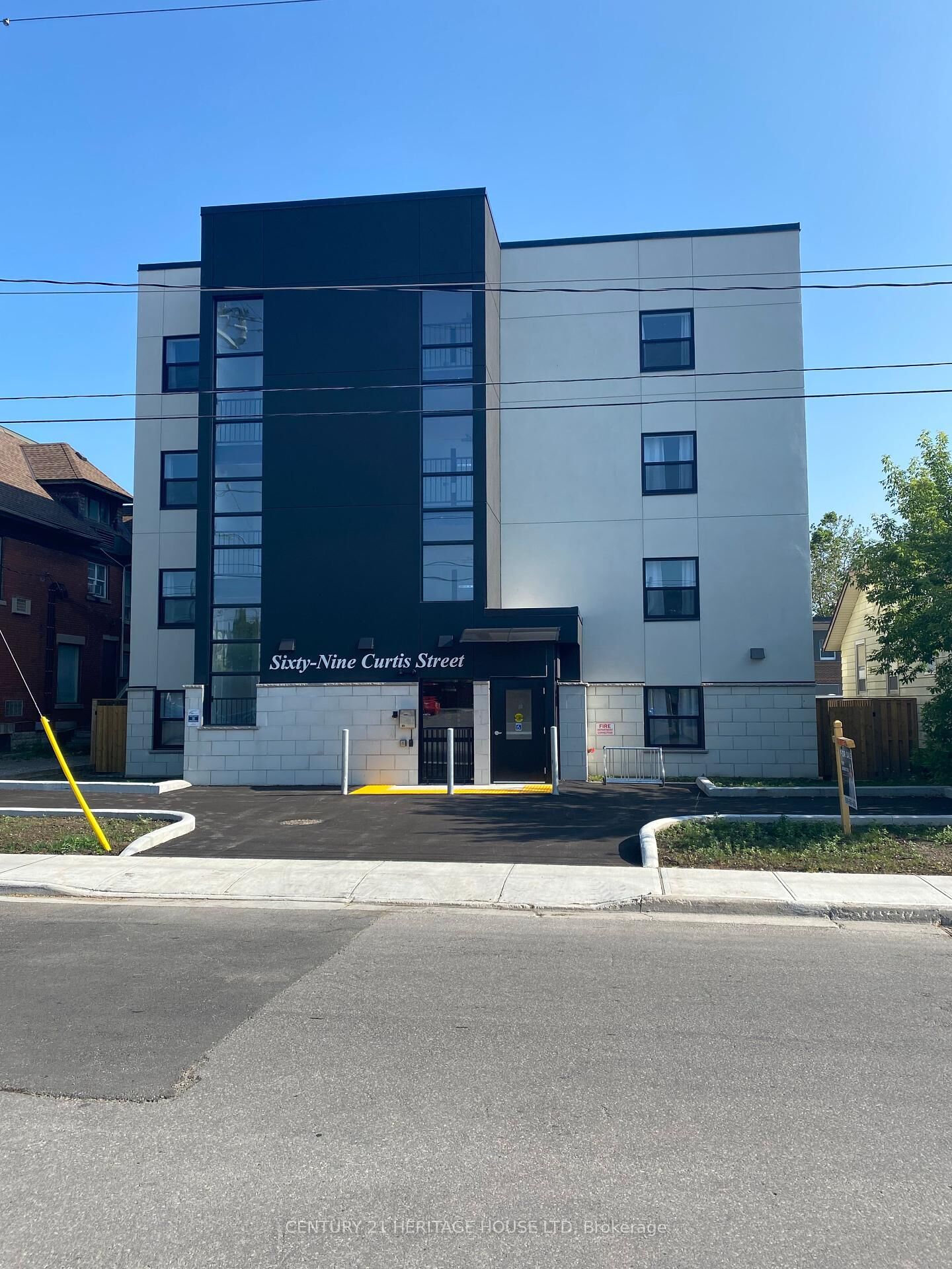 Property Photo: 69 Curtis Street E 401 ON N5P 1H9