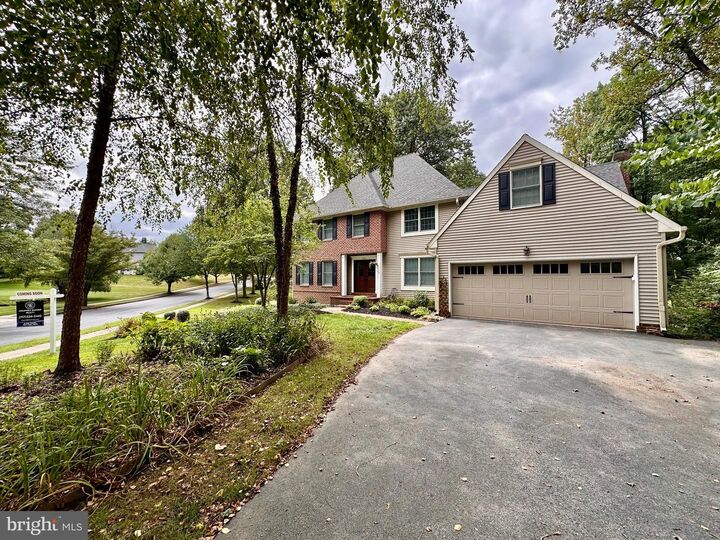 Property Photo: 171 Hawthorne Drive PA 17033