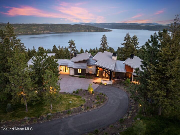 6322 W Platinum Dr  Coeur D'Alene ID 83814 photo