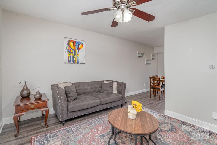 Property Photo: 1512 Seigle Avenue 1 NC 28205