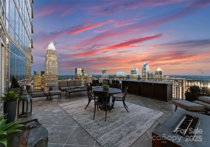 215 N Pine Street 4301/4302  Charlotte NC 28202 photo
