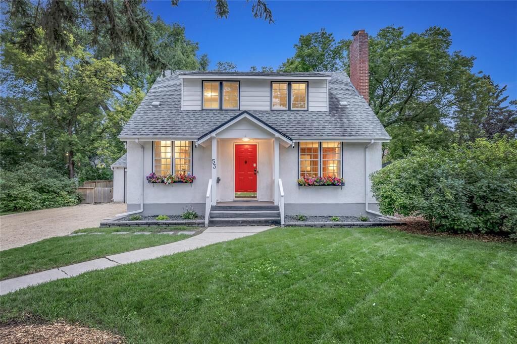 Property Photo:  53 Riverside Drive  MB R3T 0G3 