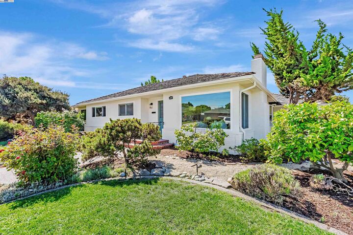 Property Photo:  37847 Alta Dr  CA 94536 