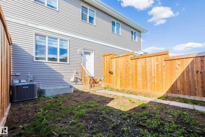 Property Photo: 8503 96 Avenue AB T8R 0B8