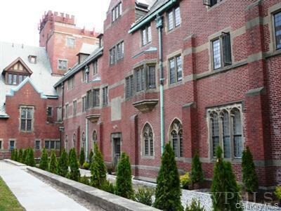 Property Photo:  207 Chateau Rive Street 207  NY 10566 