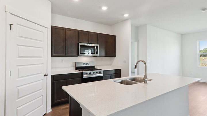Property Photo:  2295 Tupelo Way  IL 60097 
