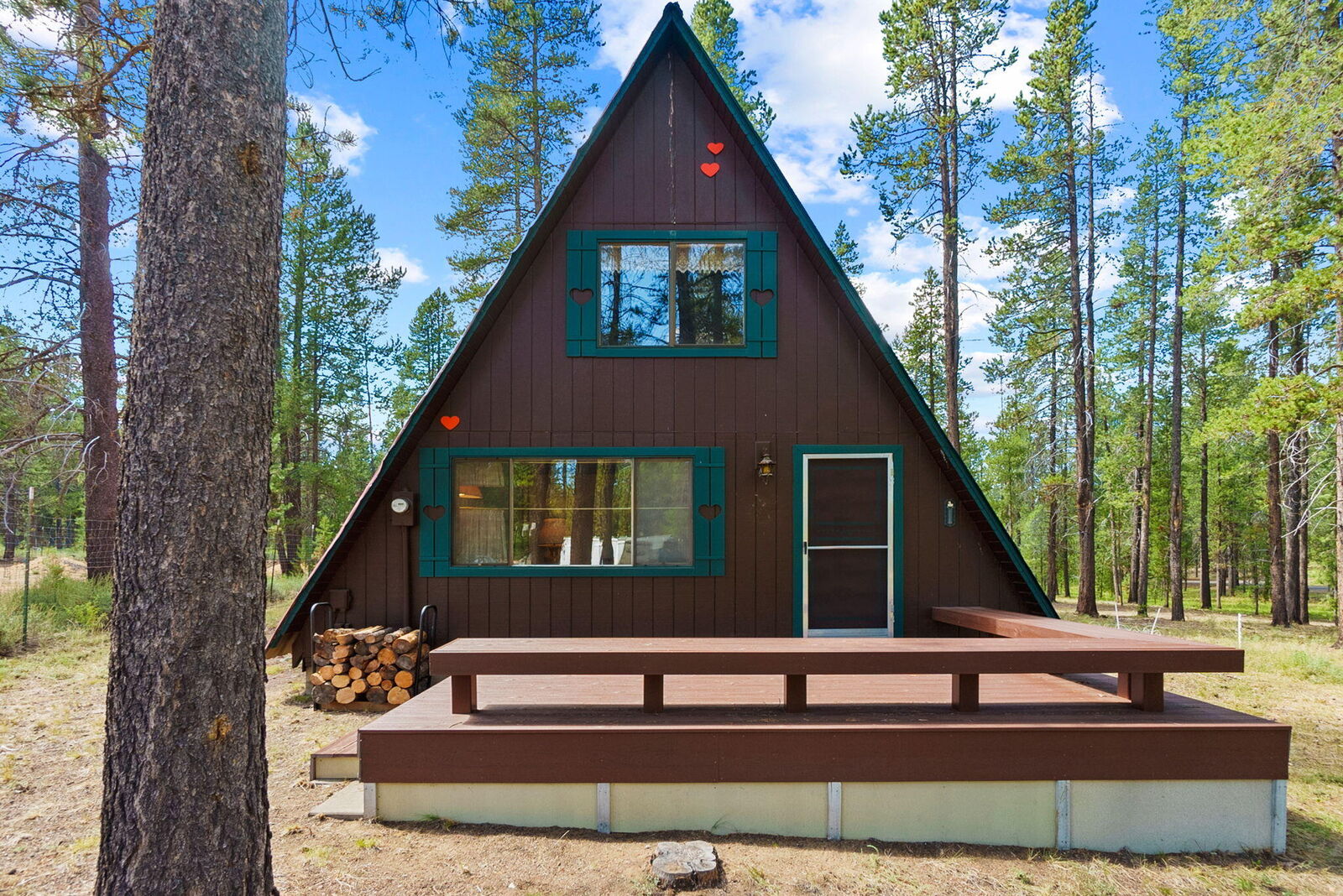 Property Photo:  15001 Fall River Drive  OR 97707 