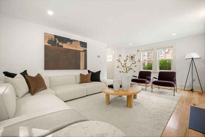 Property Photo:  3 Sedgwick Road 3  MA 02138 