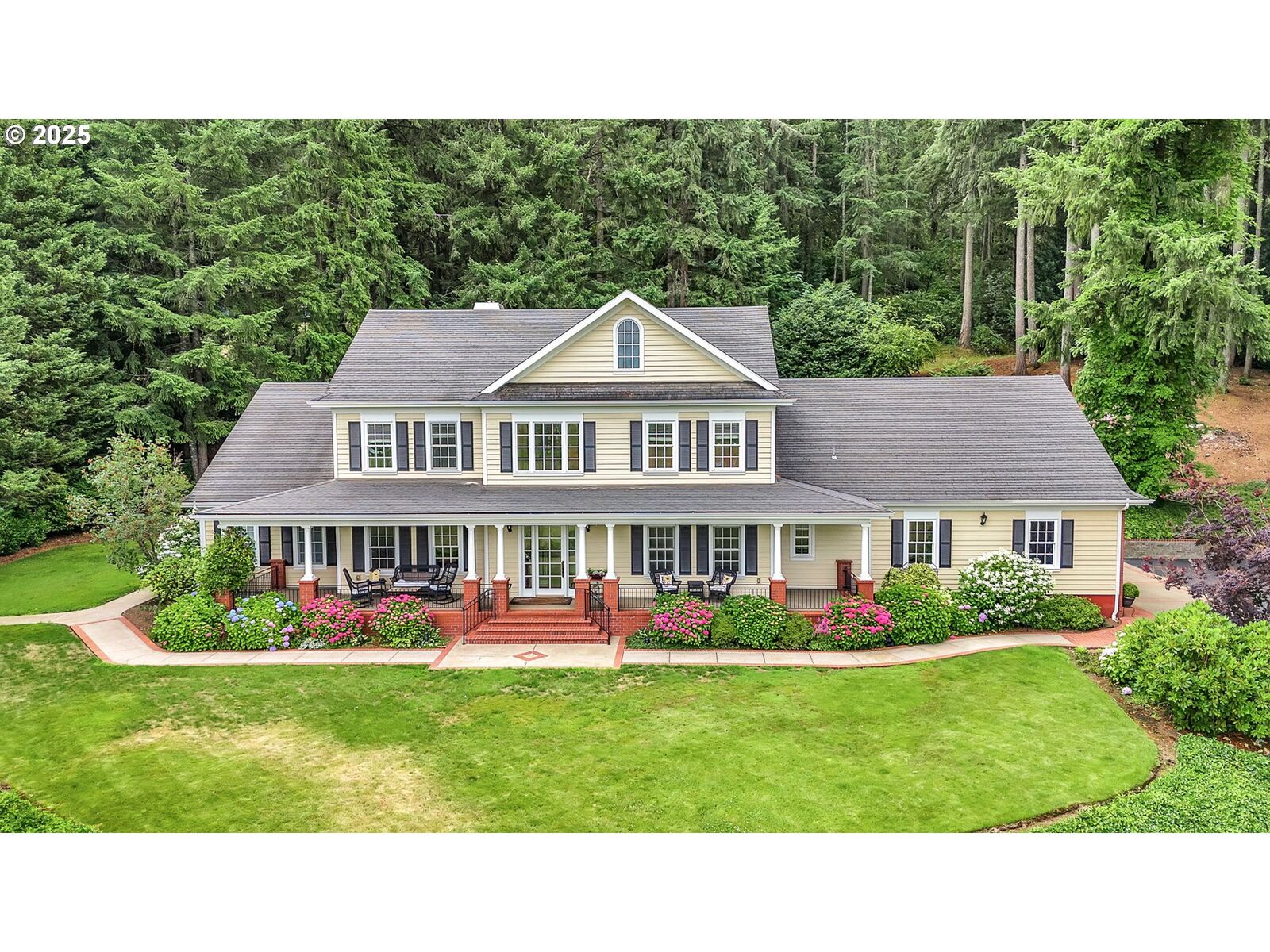 Property Photo: 28408 Spencer Creek Rd OR 97405