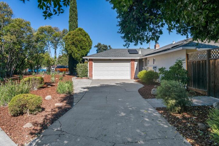 Property Photo:  100 Highland Oaks Drive  CA 95032 