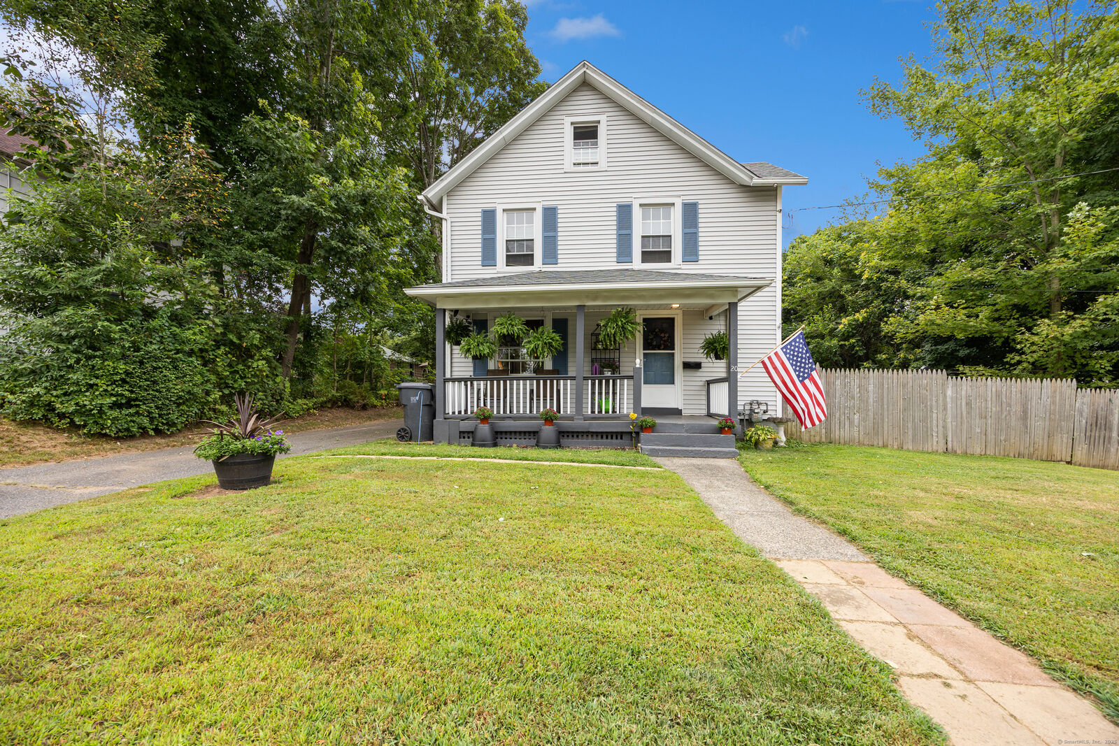 Property Photo:  20 Milldale Avenue  CT 06479 