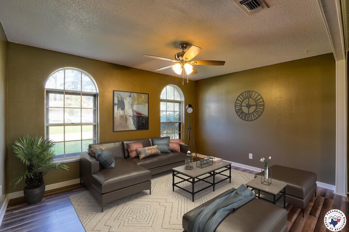 Property Photo:  720 Diane Dr.  TX 75501 