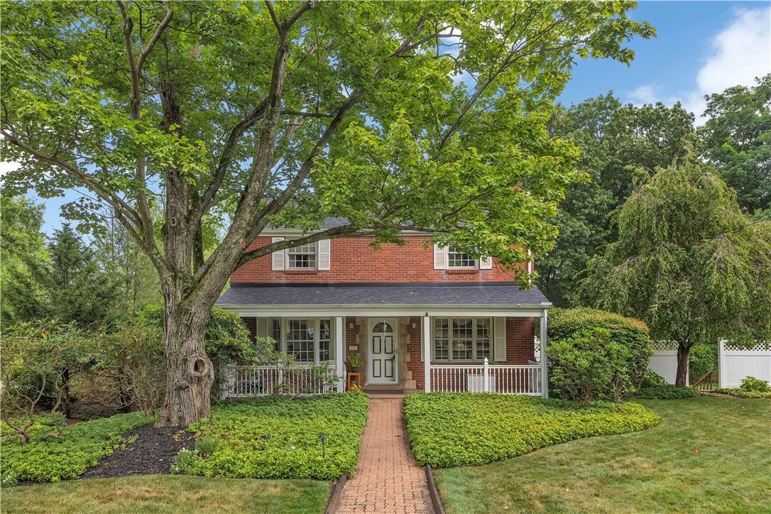 Property Photo:  9328 Cromwell Dr  PA 15237 