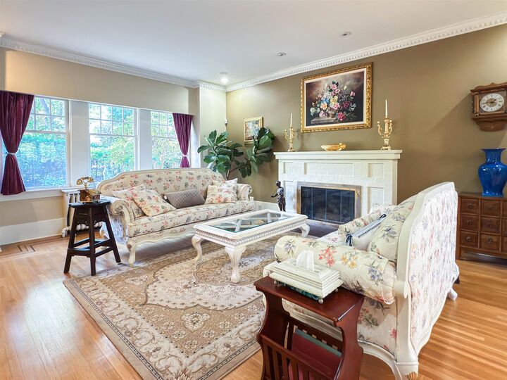 Property Photo: 4409 Angus Drive BC V6J 4J2