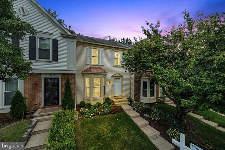 Property Photo: 43876 Laburnum Square VA 20147