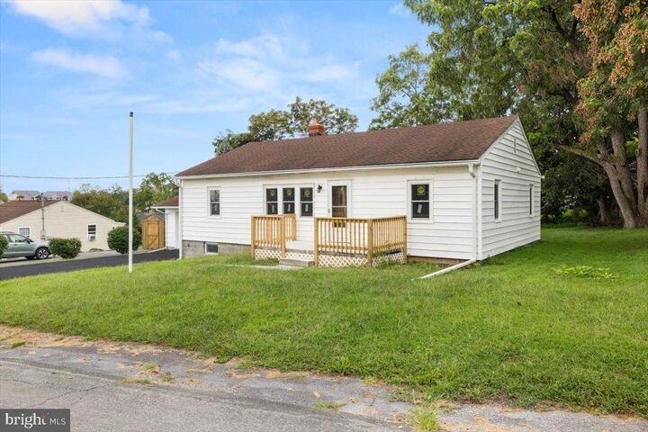 Property Photo: 163 Margaret Lane VA 22603