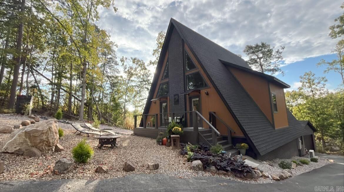 Property Photo: 6 Mesilla Lane AR 71909