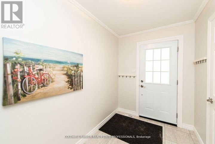 Property Photo: 264 Royal Orchard Boulevard 22 ON L3T 3E7