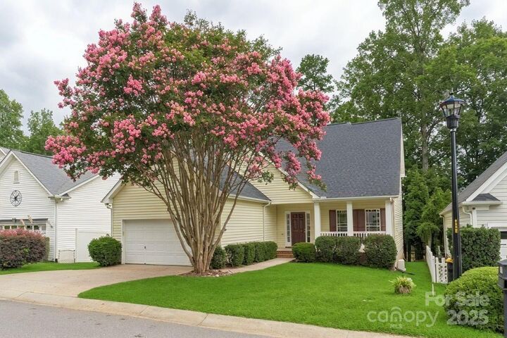Property Photo: 7903 Smith Pond Drive NC 28037