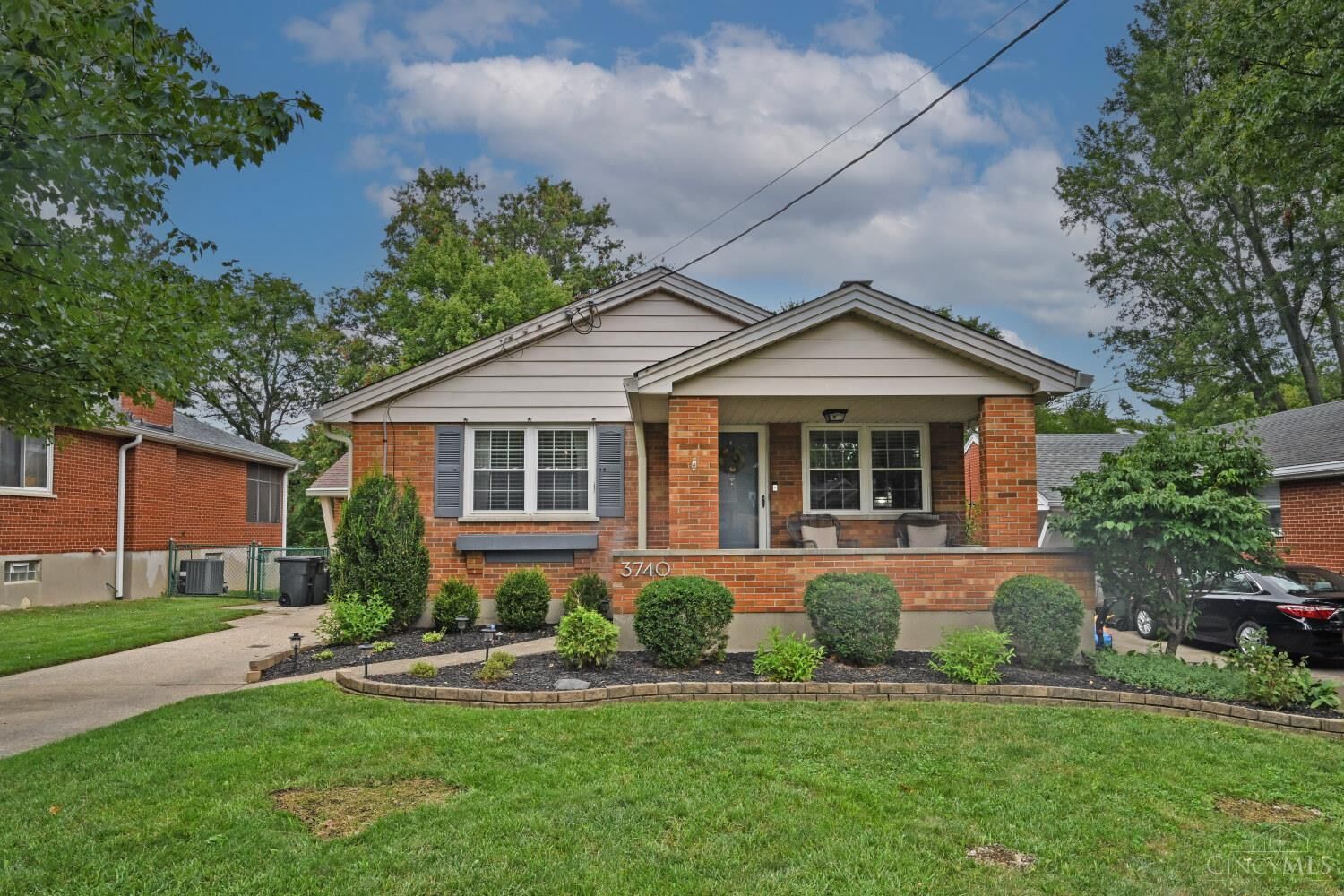 Property Photo: 3740 Frontenac Avenue OH 45236