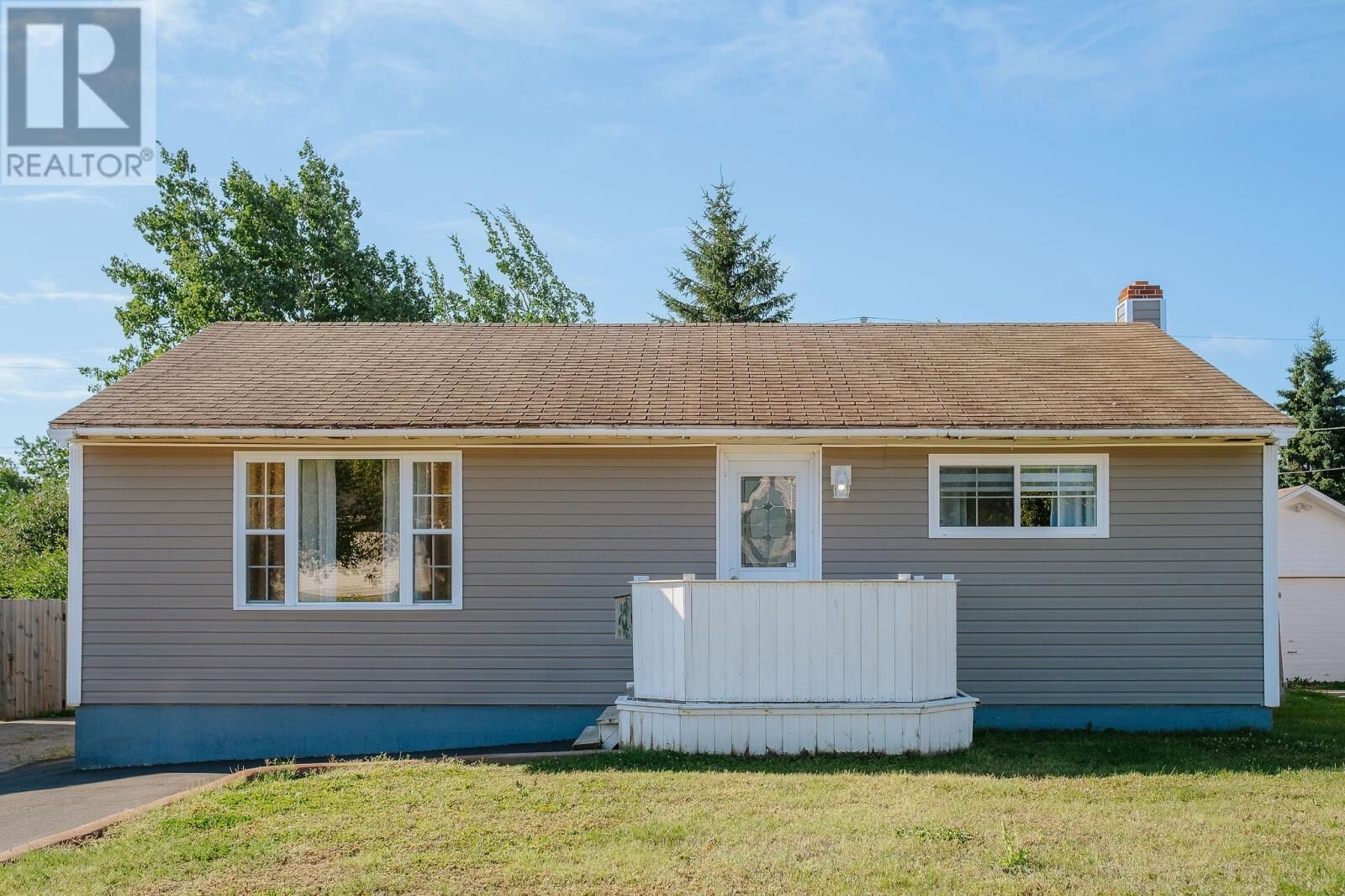 Property Photo:  17 Fitzmaurice Road  NL A1V 1B2 