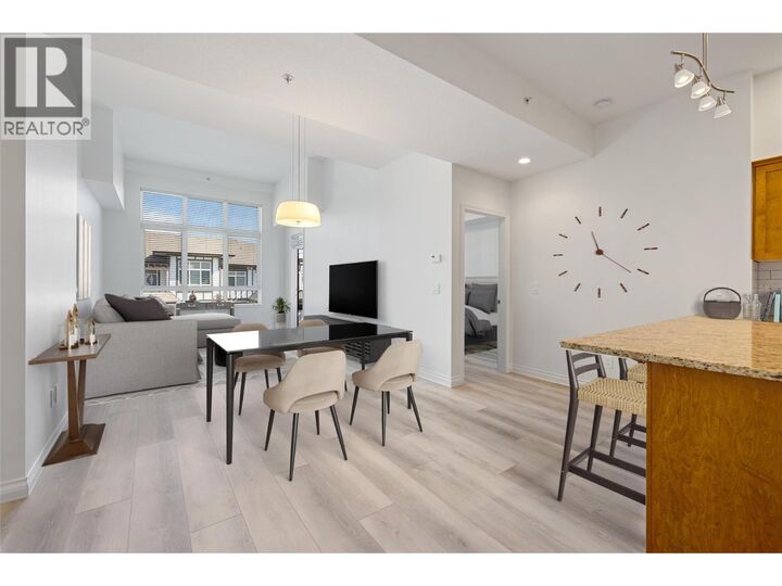 Photo de la propriété: 3843 Brown Road 2409 BC V4T 2J3