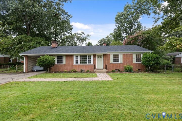Property Photo: 8009 Kenmore Drive VA 23111