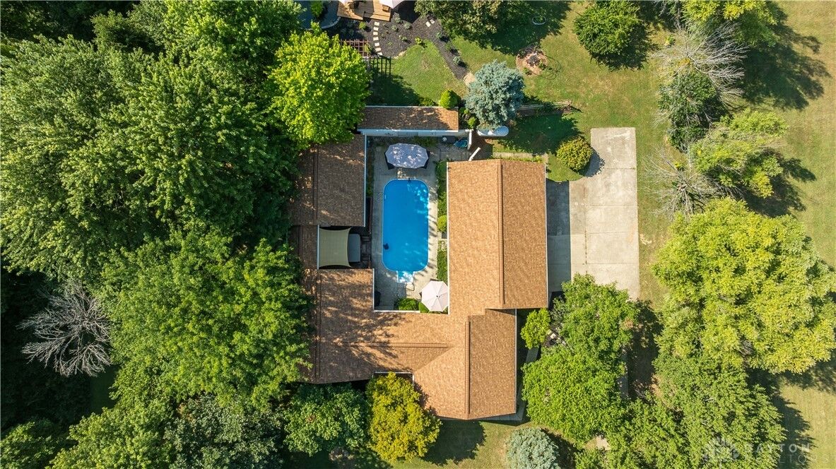 Property Photo:  5313 Thomas Road  OH 45067