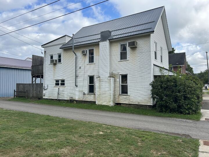 Property Photo: 110 N Perry Street PA 16354