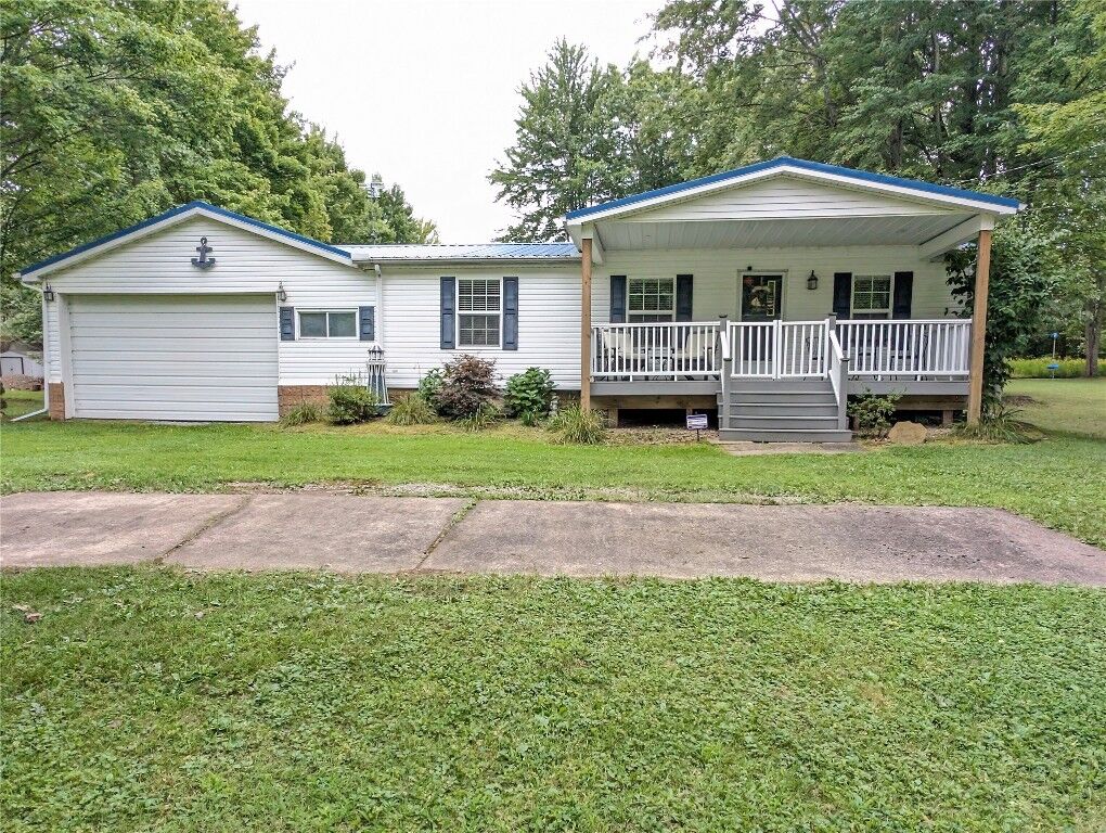 Property Photo: 1359 Beach Drive PA 16424