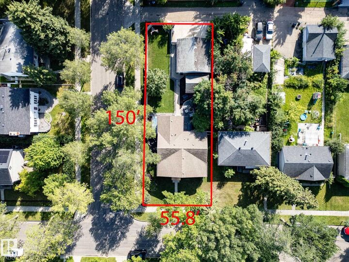 Photo de la propriété:  9263 77 Street NW  AB T6C 2M2 