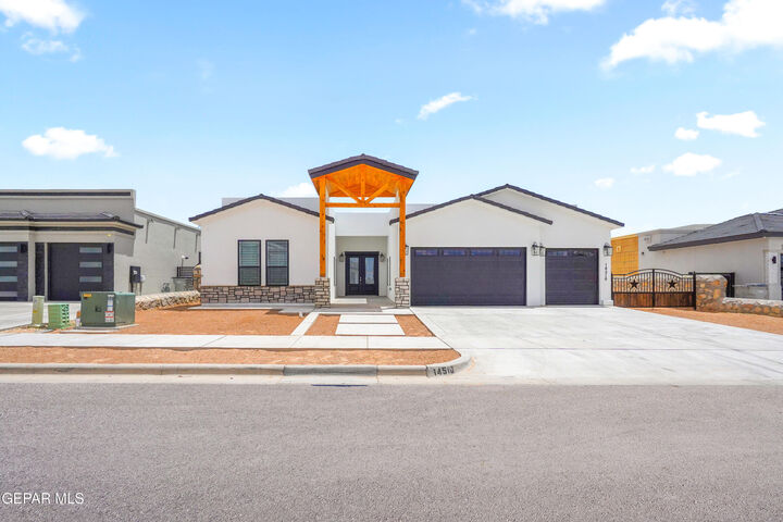 14561 Tierra Resort Avenue  El Paso TX 79938 photo