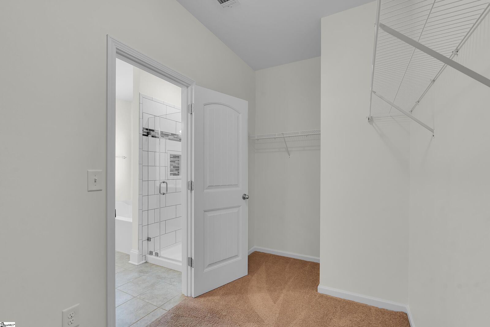 Property Photo: 15 Barlia Way SC 29607