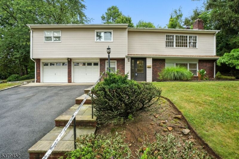 Property Photo: 32 Kearny Terrace NJ 07039
