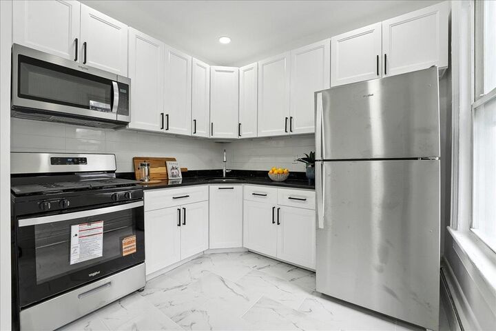 Property Photo: 283 Griffith St NJ 07307