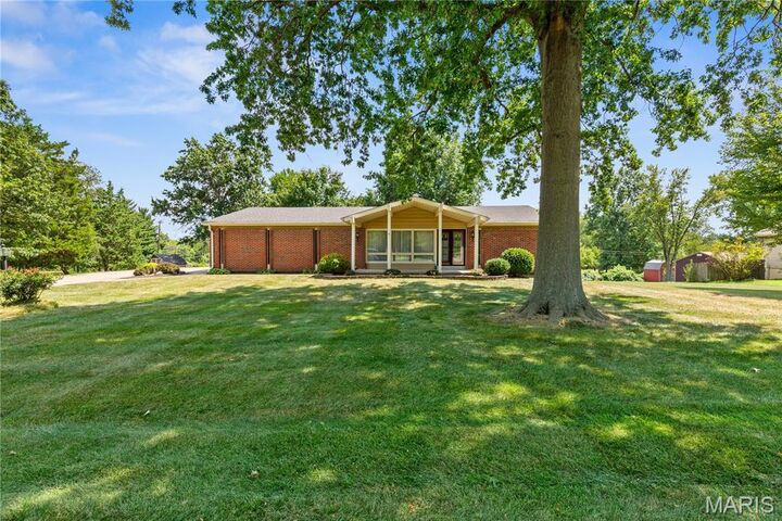 24 Saint Robert Drive  St Peters MO 63376 photo