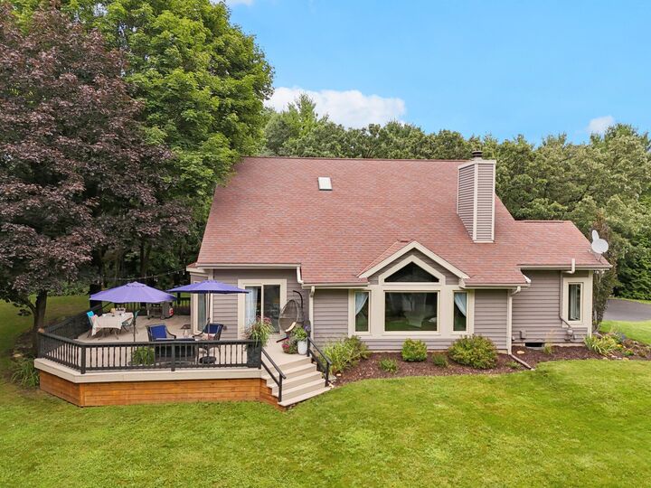 Property Photo: S23w30805 Brecon Way WI 53183