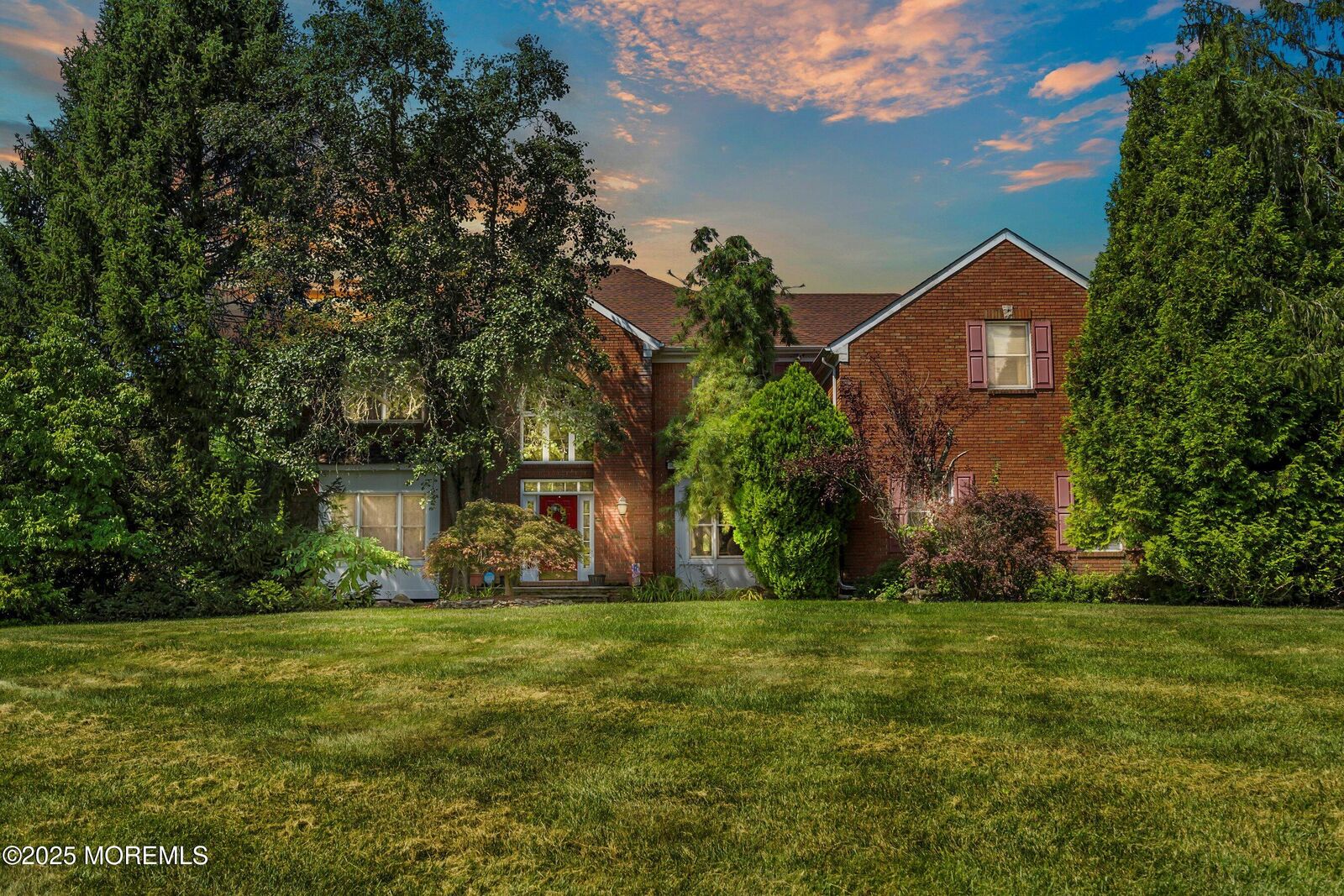 Property Photo:  2 Mount Drive  NJ 08535 