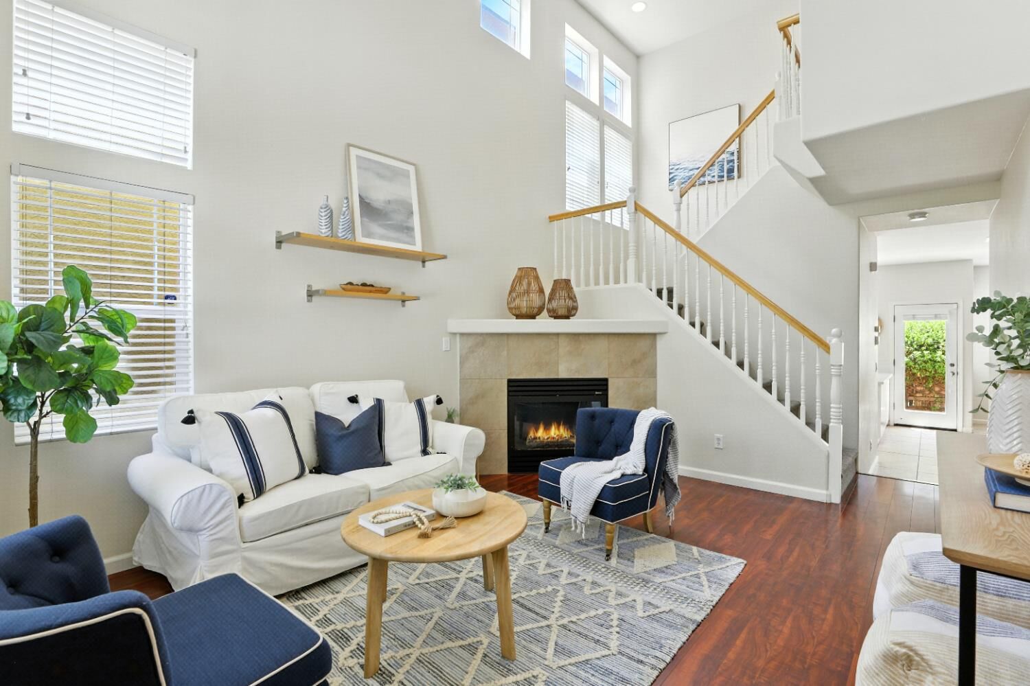 Property Photo:  345 Washington Place  CA 95605 