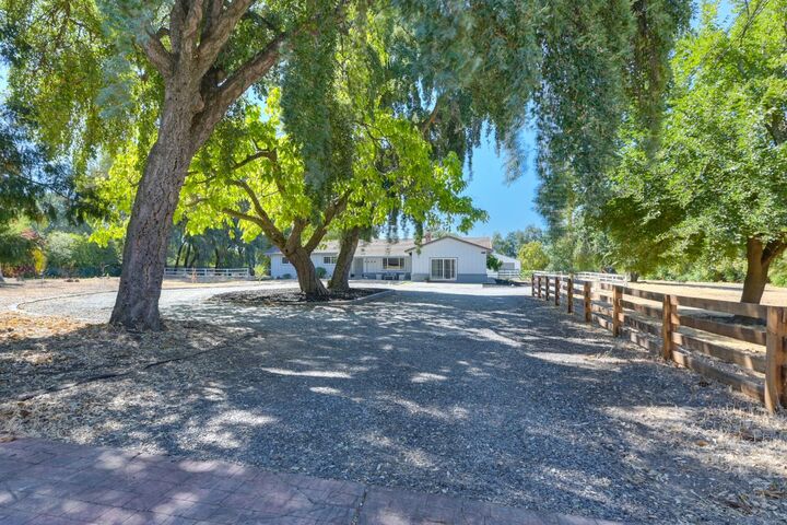 Property Photo: 8520 Pheasant Ridge Lane CA 95662