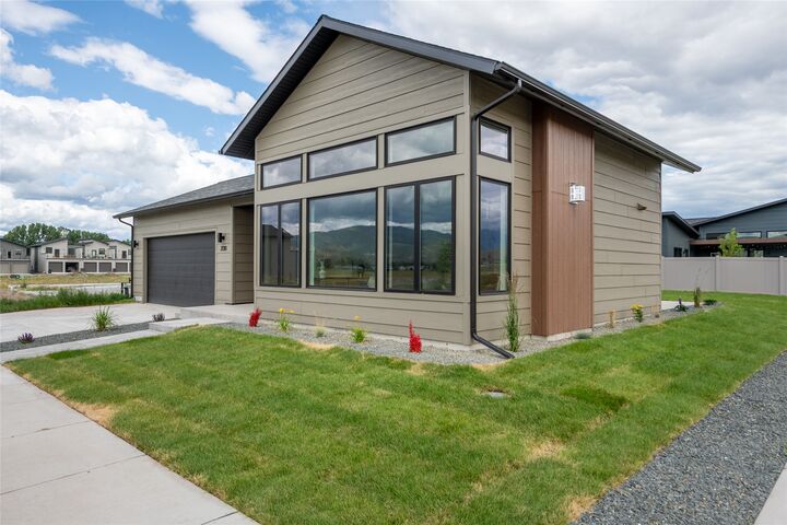 Property Photo: 2130 Horsetail Lane MT 59808