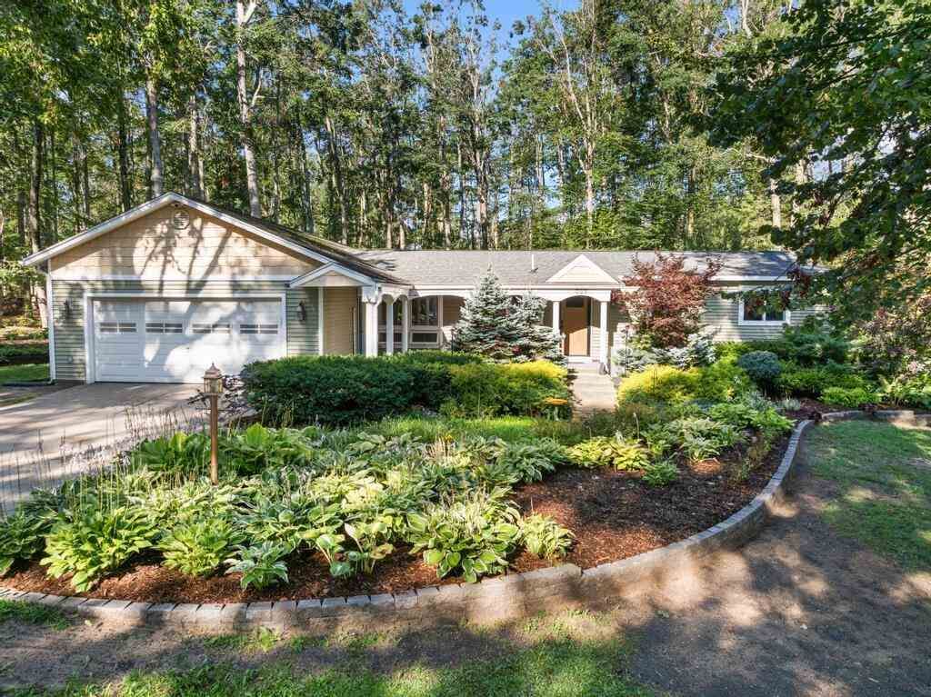 Property Photo:  869 Surrey  MI 49770 