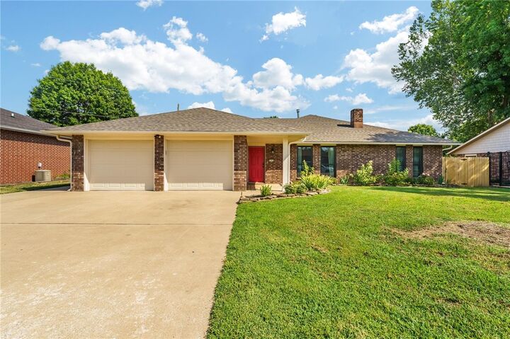 1902 SE Lawrence Street  Bentonville AR 72712 photo